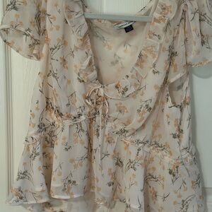 American Eagle Outfitters Cream Floral Ruffled Tie-Front Peplum Top